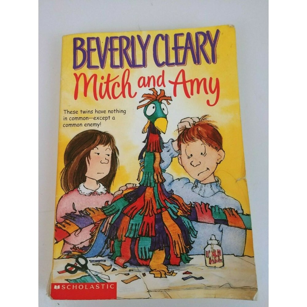 Lot of 4 Beverly Cleary Children’s Books - Picture 5 of 6
